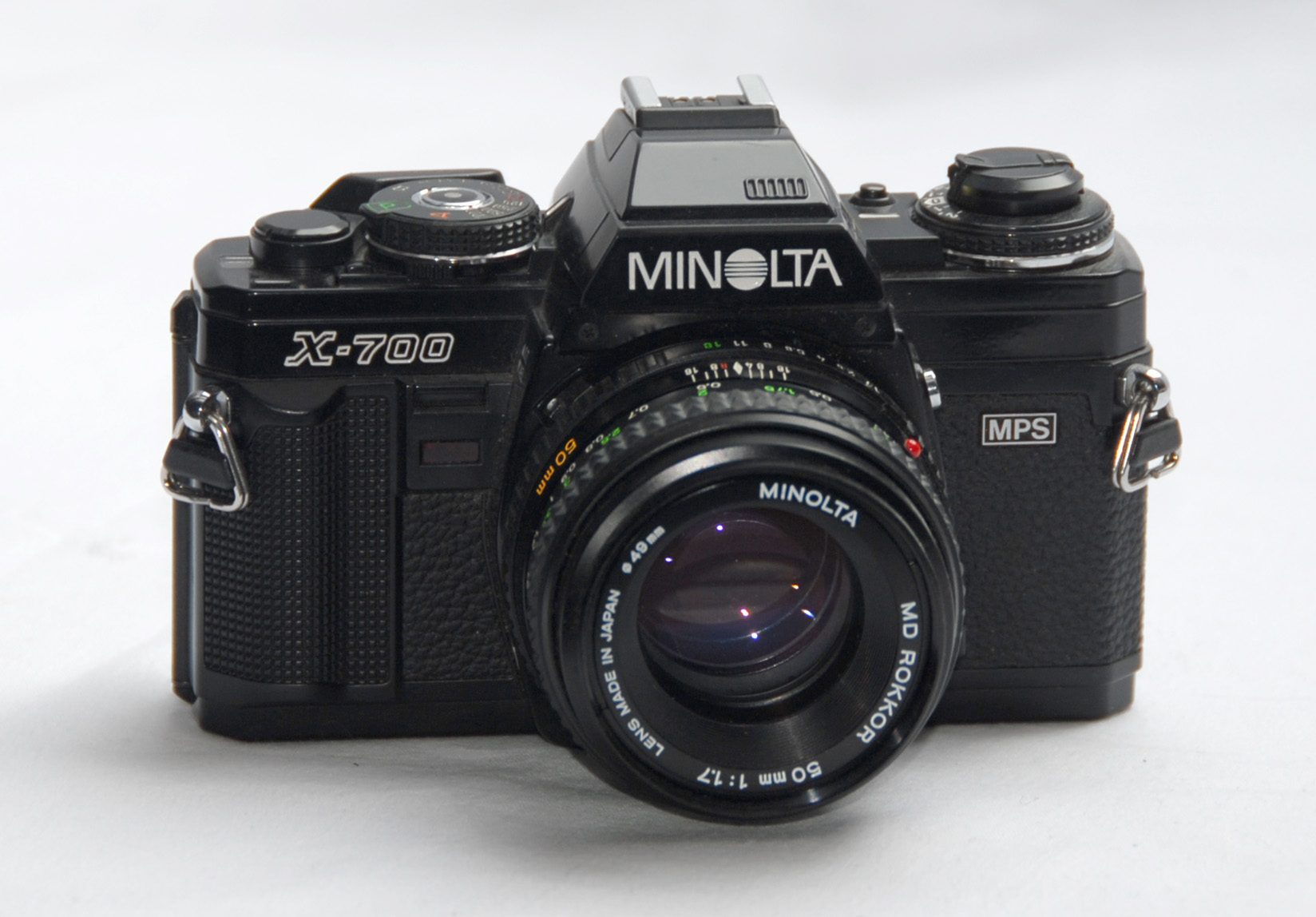 MINOLTA X 700